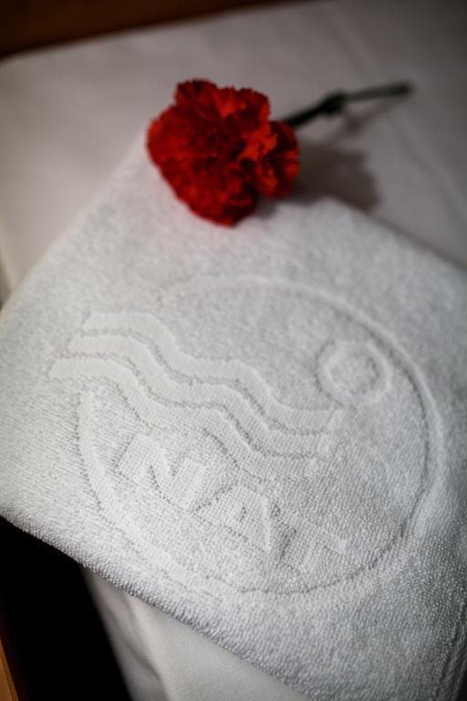 Hotel *** Nat فيسلا المظهر الخارجي الصورة